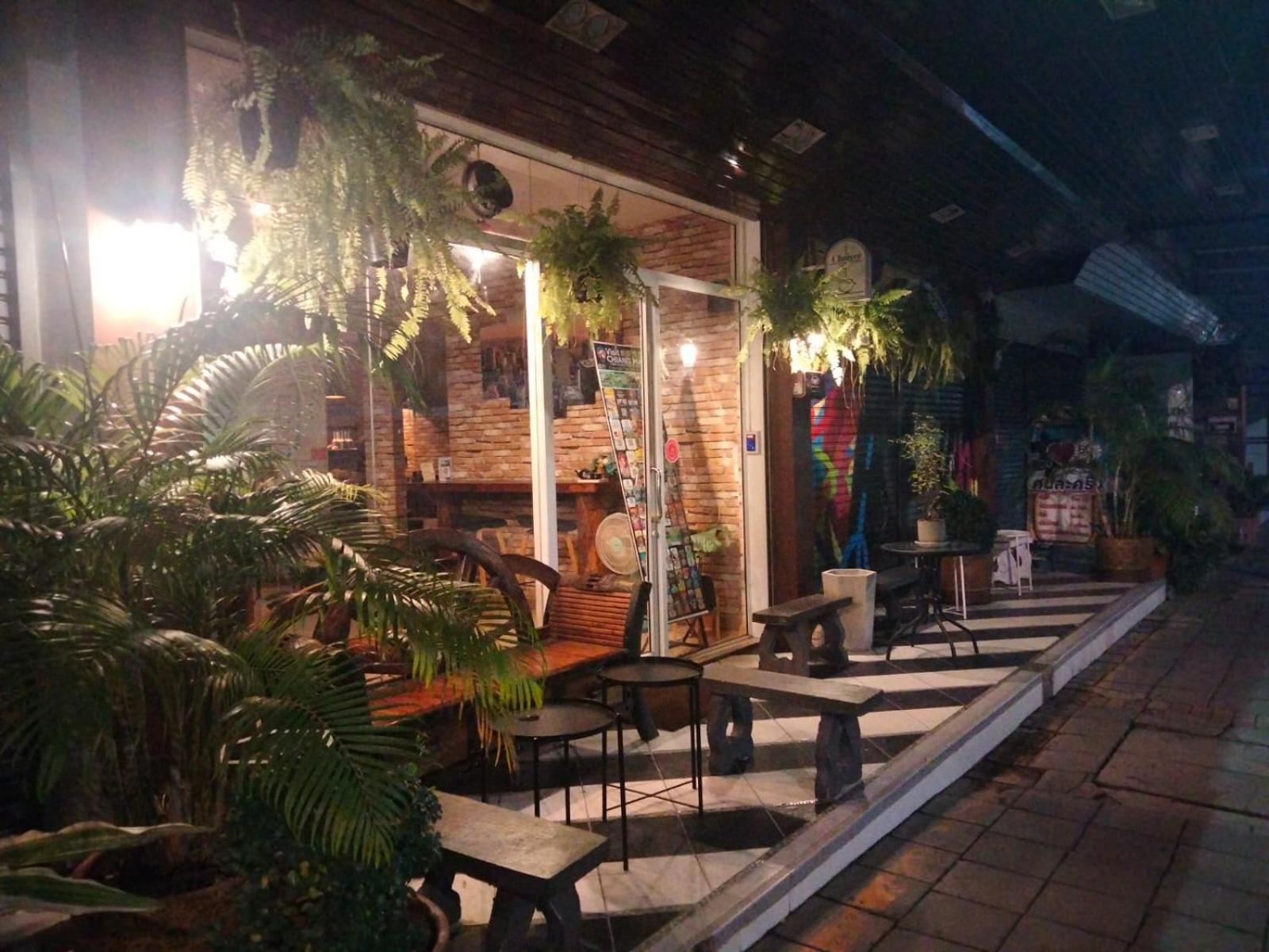 Chaiyee Coffee Chiang Mai Esterno foto